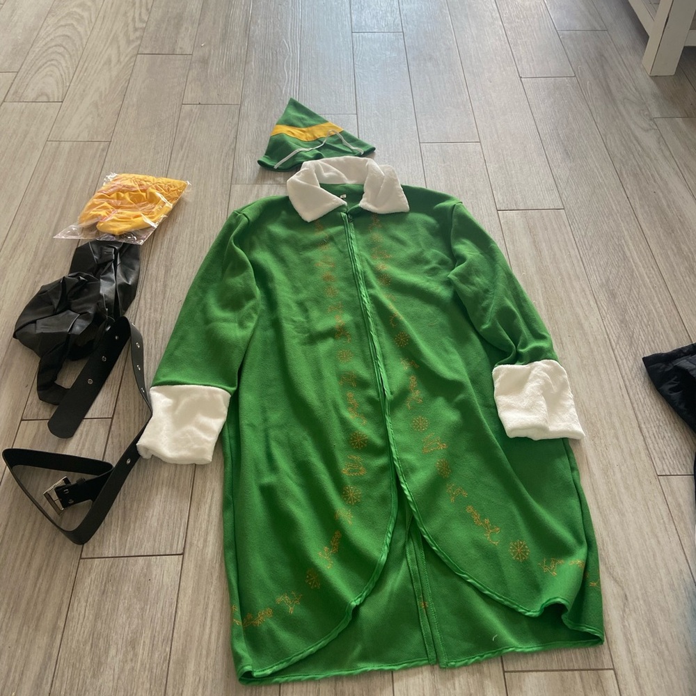 Men’s large elf costume